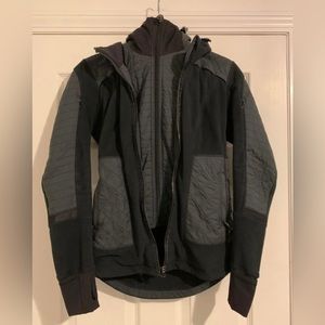 Size 4 Lululemon Jacket! Black colour